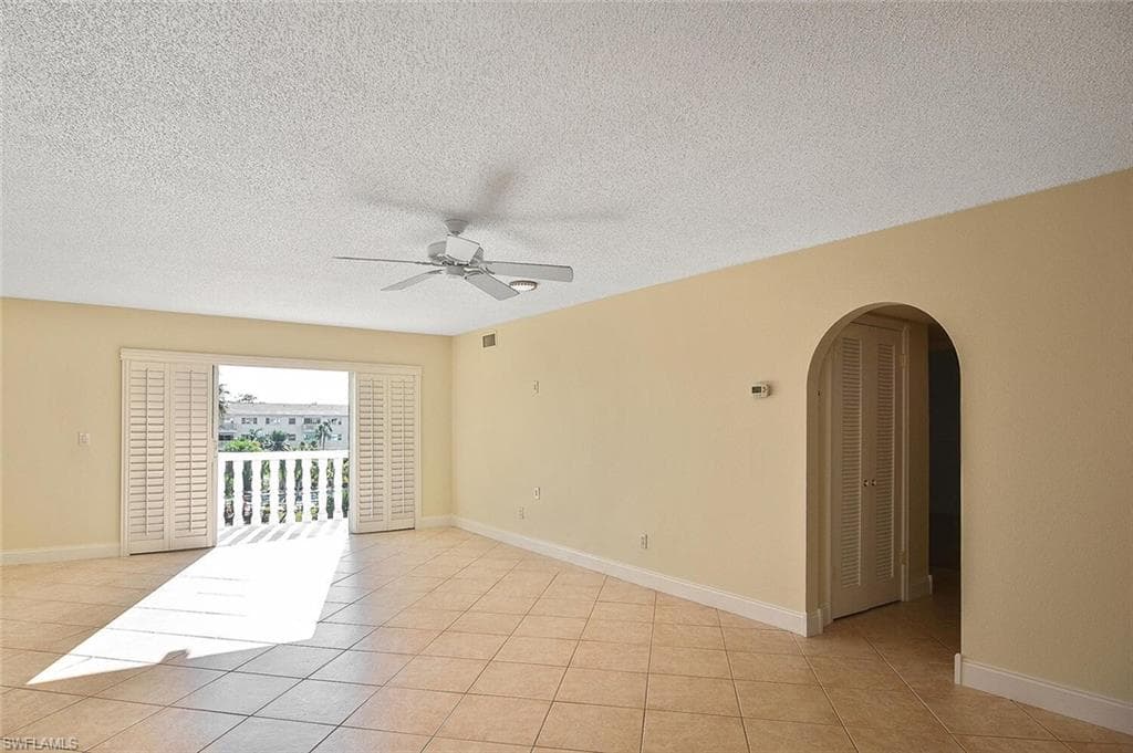 13511 Stratford Place CIR # 302, FORT MYERS FL 33919-13