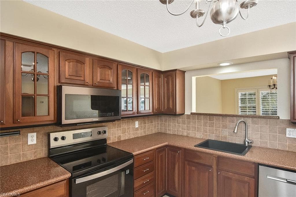 13511 Stratford Place CIR # 302, FORT MYERS FL 33919-10