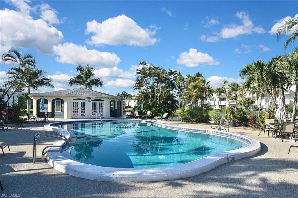 13511 Stratford Place CIR # 302, FORT MYERS FL 33919-38