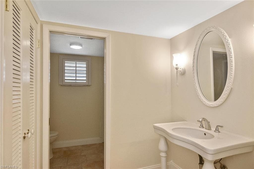 13511 Stratford Place CIR # 302, FORT MYERS FL 33919-28