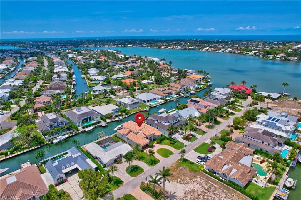 1380 Marlin DR, NAPLES FL 34102-43