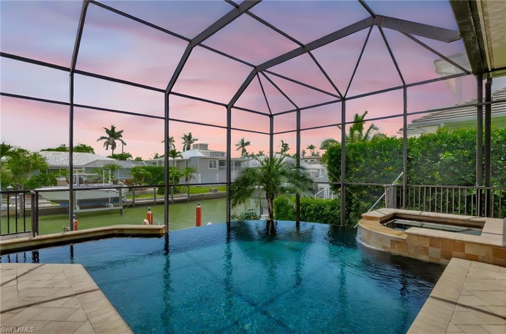 1380 Marlin DR, NAPLES FL 34102-3