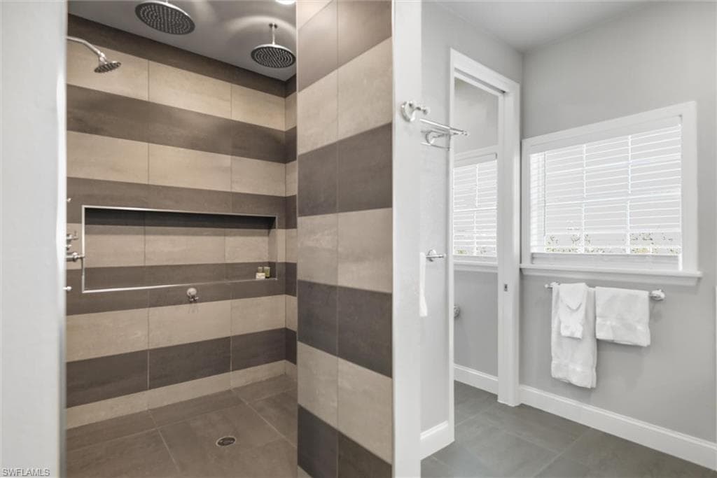 1124 Longifolia CT, CAPTIVA FL 33924-25