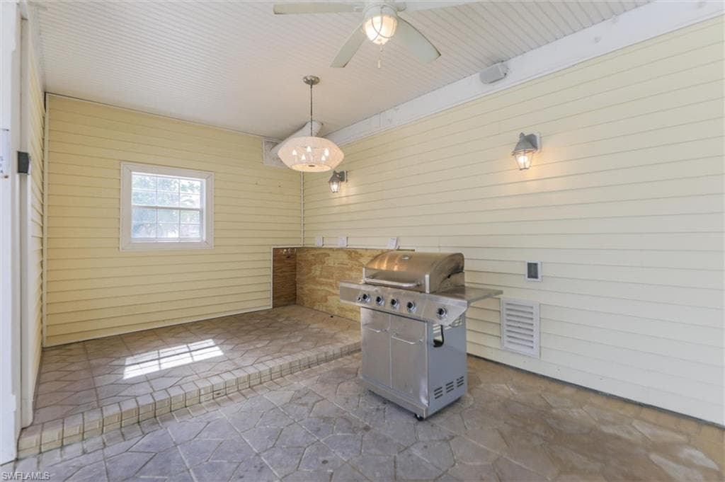1124 Longifolia CT, CAPTIVA FL 33924-37