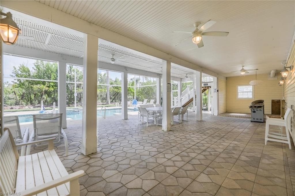 1124 Longifolia CT, CAPTIVA FL 33924-36