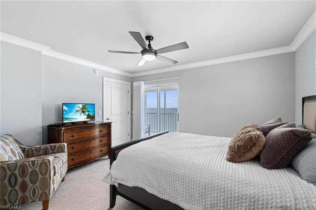 9051 Gulf Shore DR, NAPLES FL 34108-32