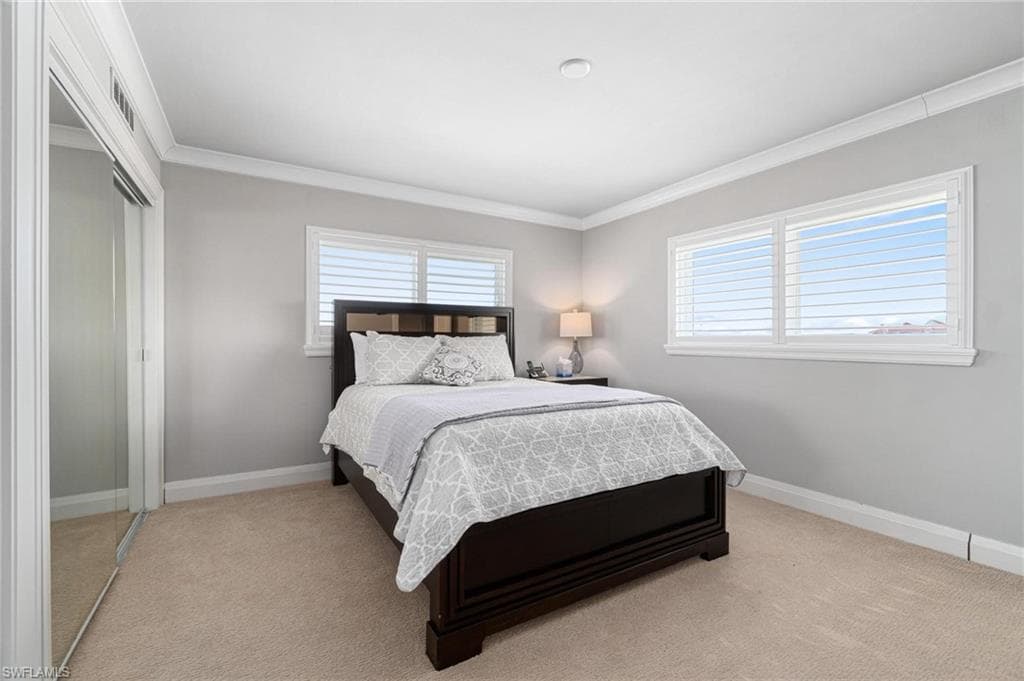9051 Gulf Shore DR, NAPLES FL 34108-24