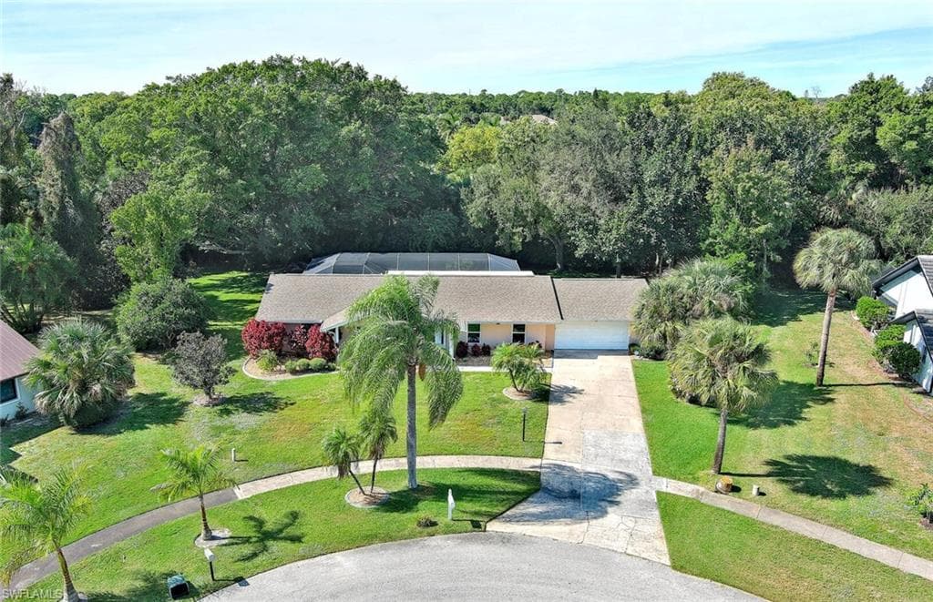 4135 Yarmouth CT, NORTH FORT MYERS FL 33903-1