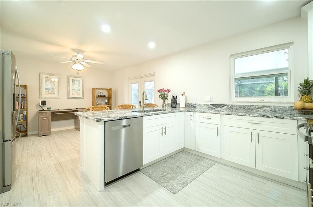 4135 Yarmouth CT, NORTH FORT MYERS FL 33903-15