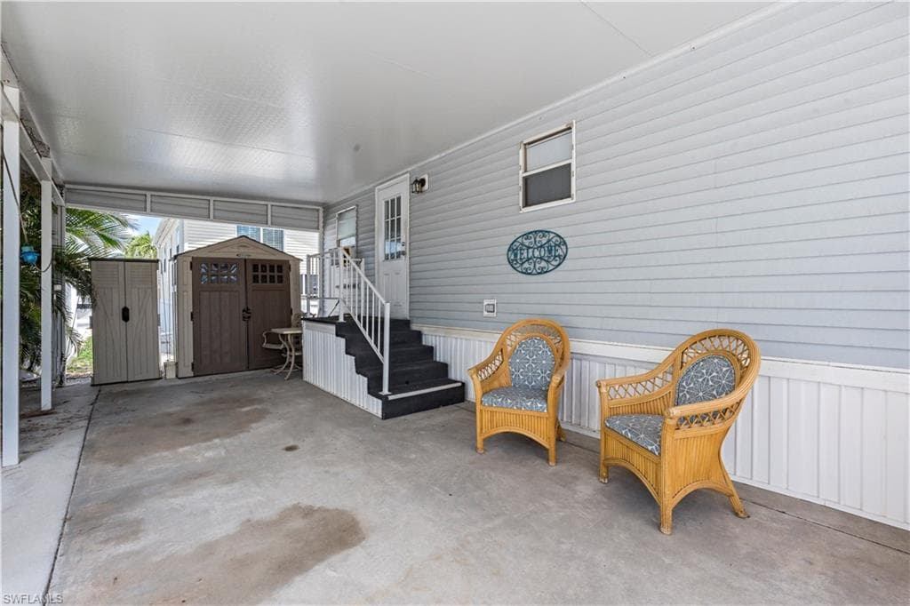 5756 Pink Panther DR, FORT MYERS FL 33908-22