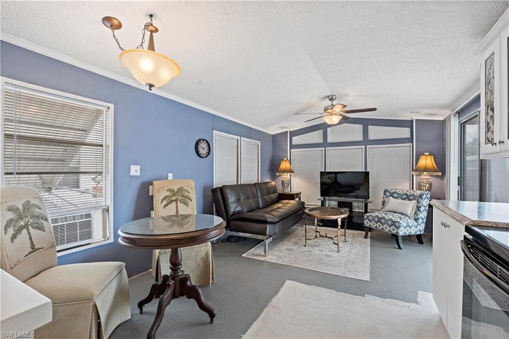 5756 Pink Panther DR, FORT MYERS FL 33908-6