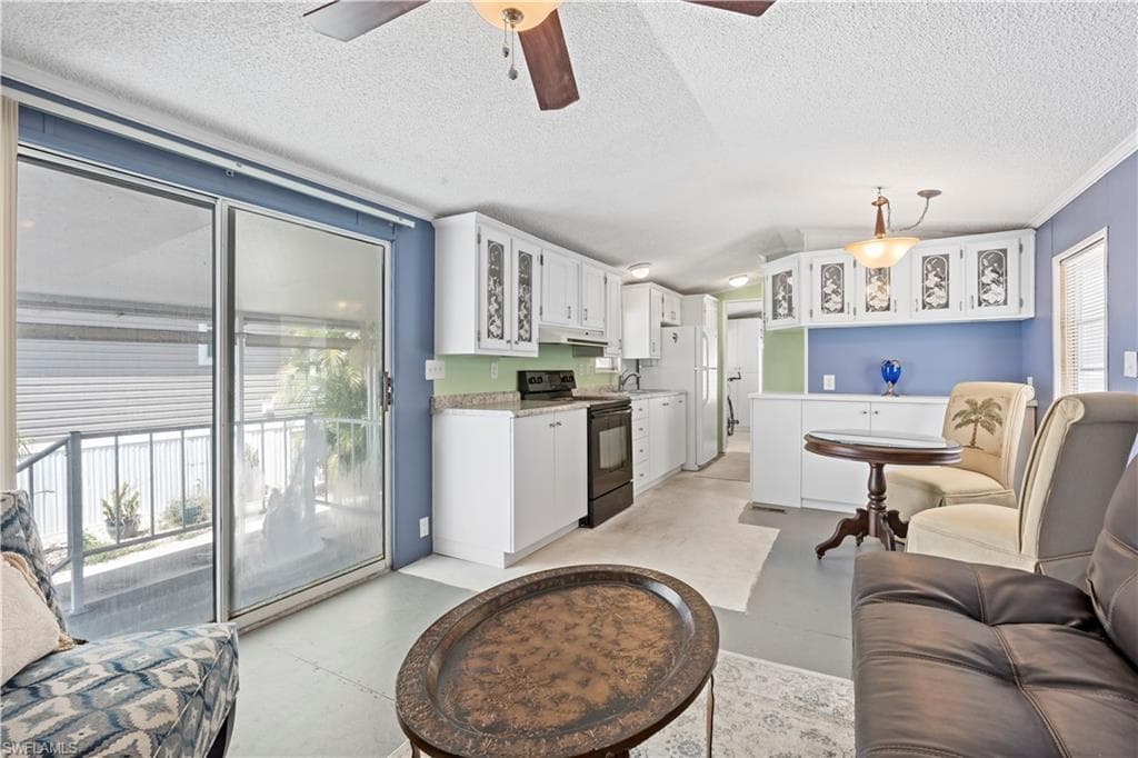 5756 Pink Panther DR, FORT MYERS FL 33908-8