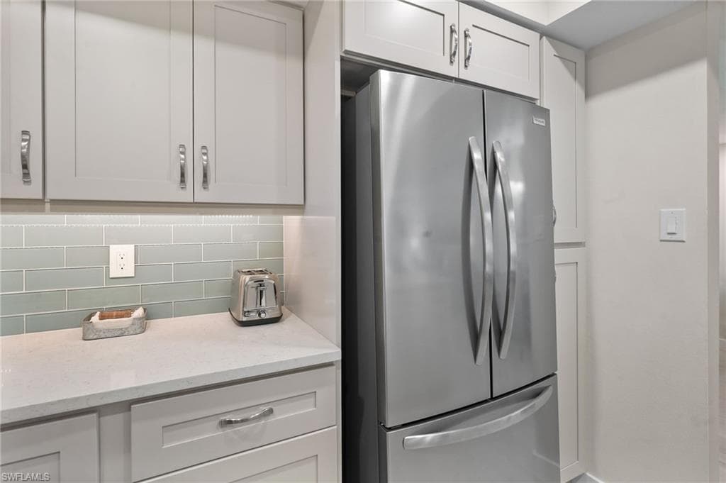 380 Seaview CT # 1107, MARCO ISLAND FL 34145-13