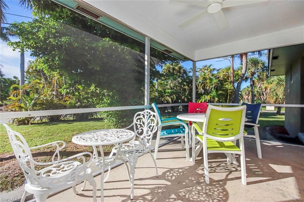 832 Donax ST # A1, SANIBEL FL 33957-9