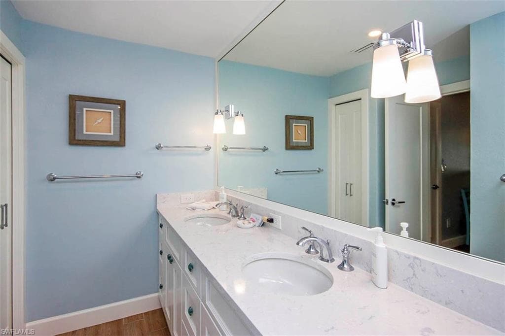 1785 Middle Gulf DR # B303, SANIBEL FL 33957-12