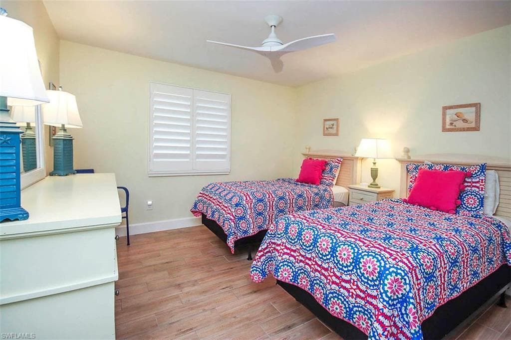 1785 Middle Gulf DR # B303, SANIBEL FL 33957-16
