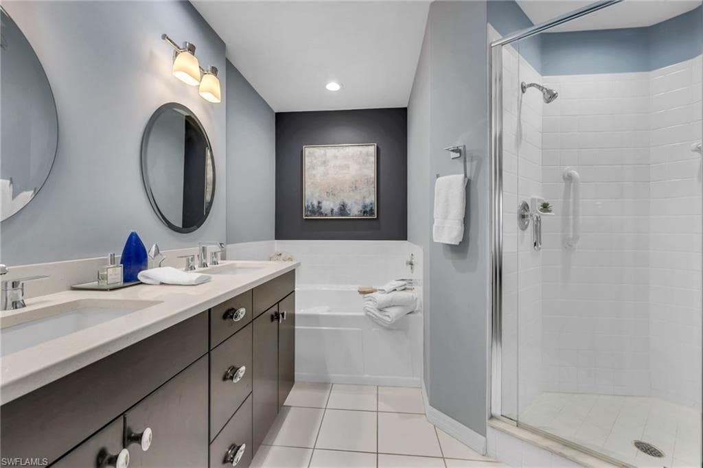 25061 Cypress Hollow CT # 101, BONITA SPRINGS FL 34134-12