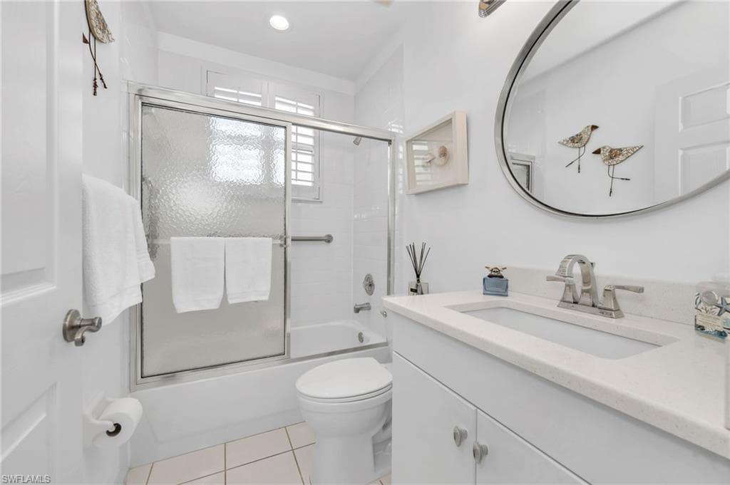 25061 Cypress Hollow CT # 101, BONITA SPRINGS FL 34134-15