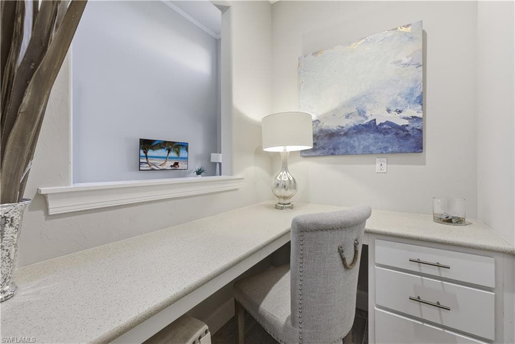 7209 Wilton DR, NAPLES FL 34109-15