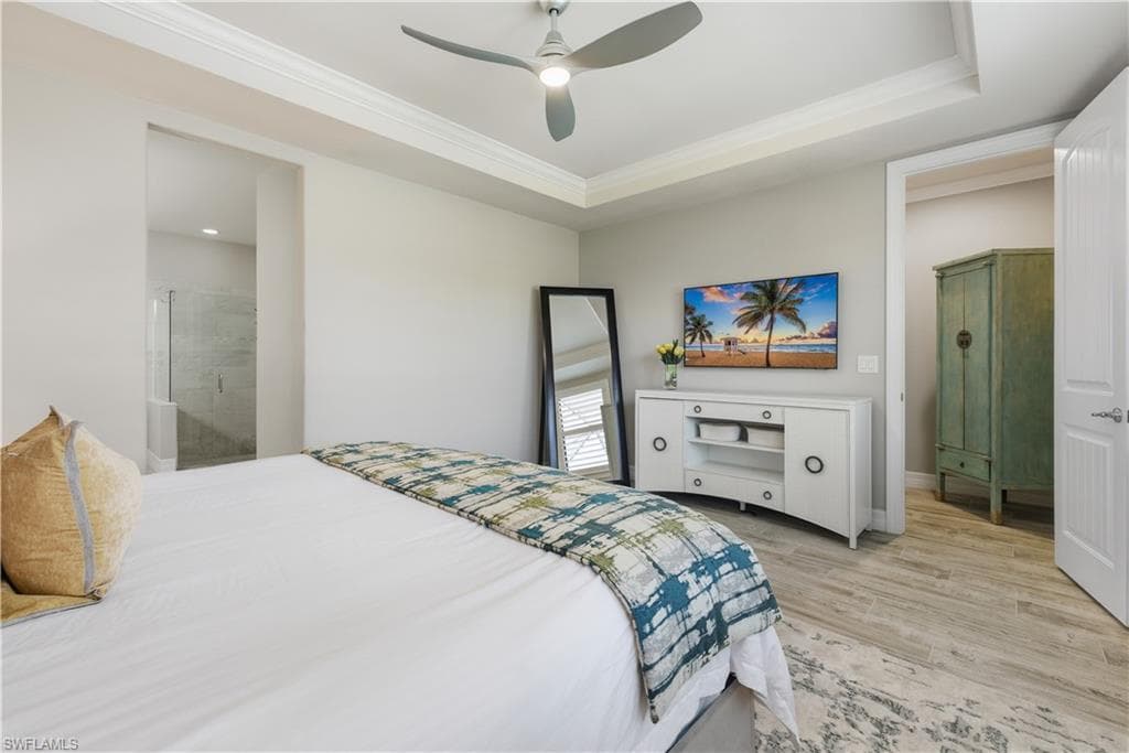 7209 Wilton DR, NAPLES FL 34109-10