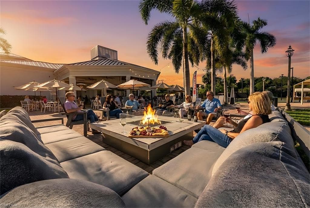 2421 Ravenna BLVD # 101, NAPLES FL 34109-11