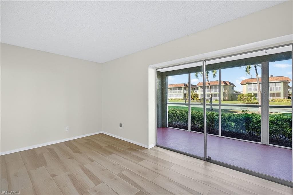 1400 Pompei LN # 53, NAPLES FL 34103-9