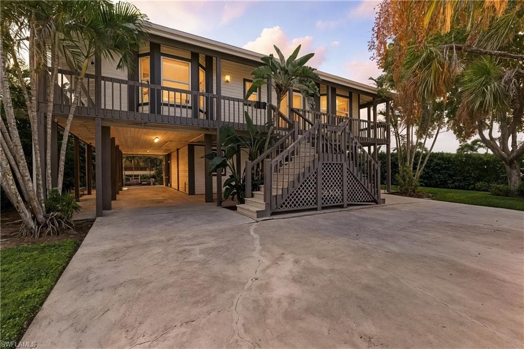 27189 Gasparilla DR, BONITA SPRINGS FL 34135-4