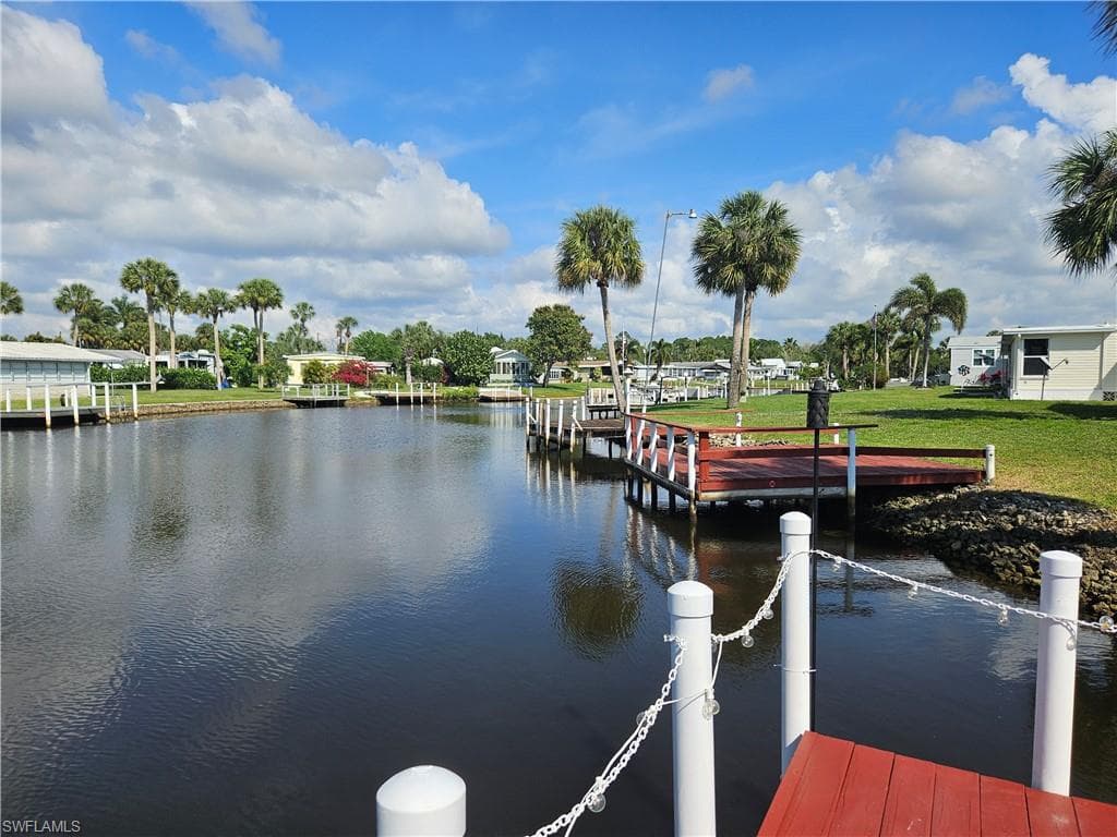 45 Aquamarine AVE # 45Q, NAPLES FL 34114-6