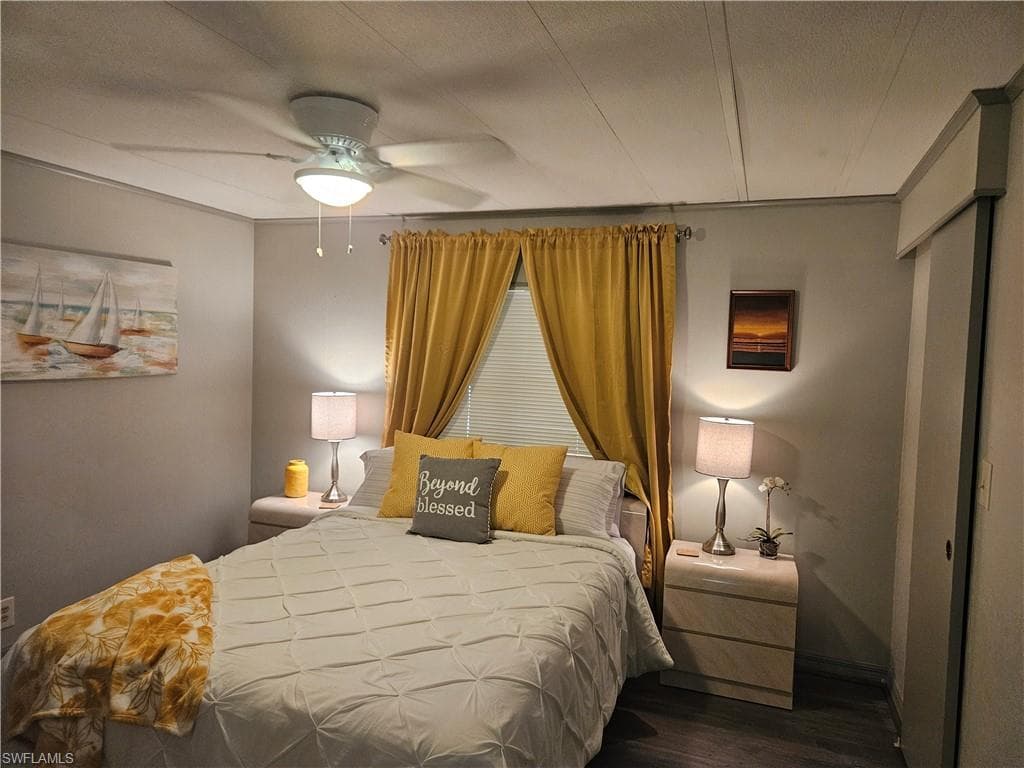 45 Aquamarine AVE # 45Q, NAPLES FL 34114-27