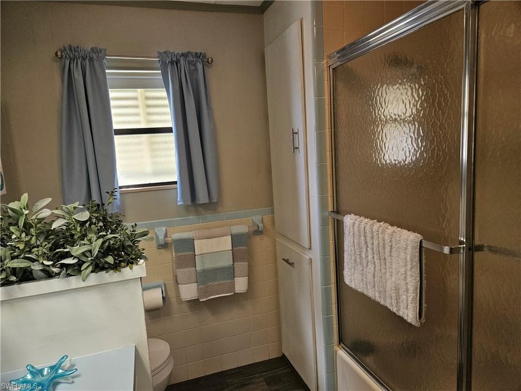 45 Aquamarine AVE # 45Q, NAPLES FL 34114-33