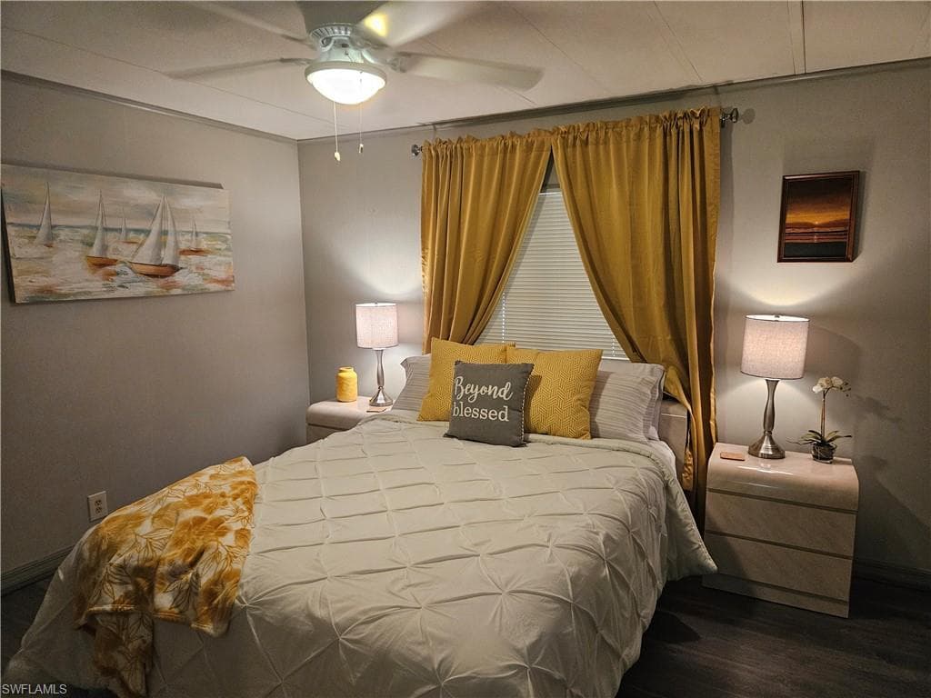 45 Aquamarine AVE # 45Q, NAPLES FL 34114-30