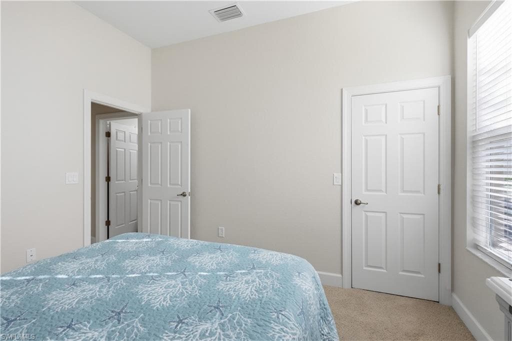 11225 Lithgow LN, FORT MYERS FL 33913-21