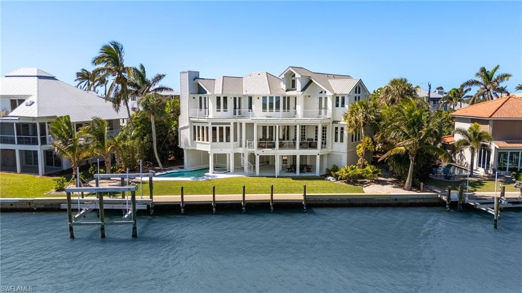 1490 Angel DR, SANIBEL FL 33957-1