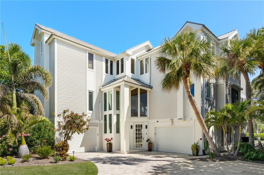 1490 Angel DR, SANIBEL FL 33957-46