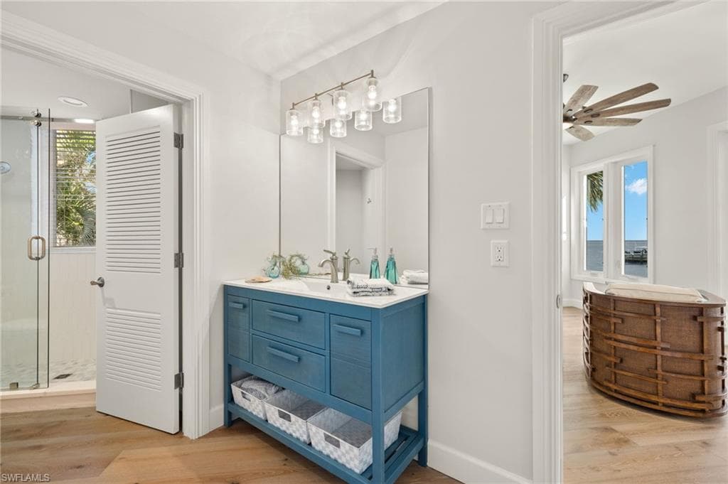 1490 Angel DR, SANIBEL FL 33957-21