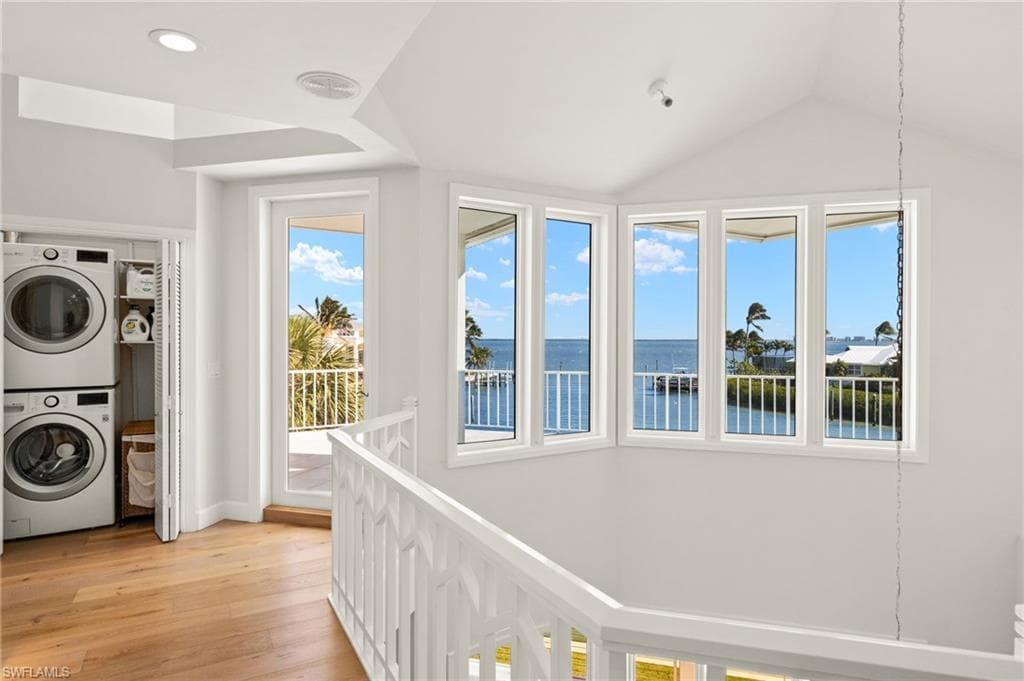 1490 Angel DR, SANIBEL FL 33957-33