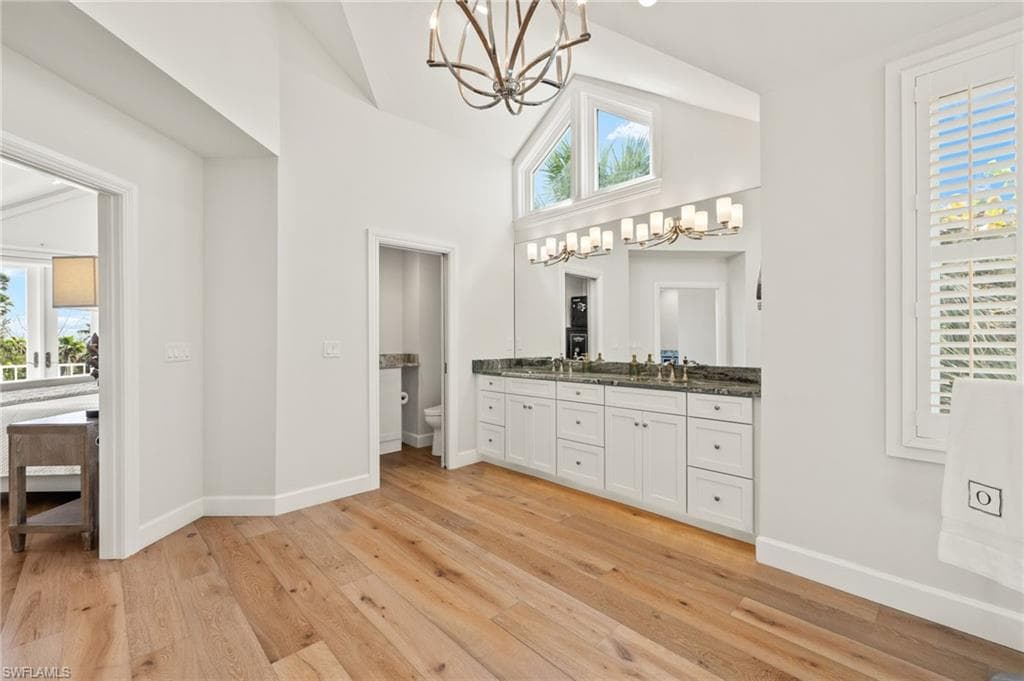 1490 Angel DR, SANIBEL FL 33957-32
