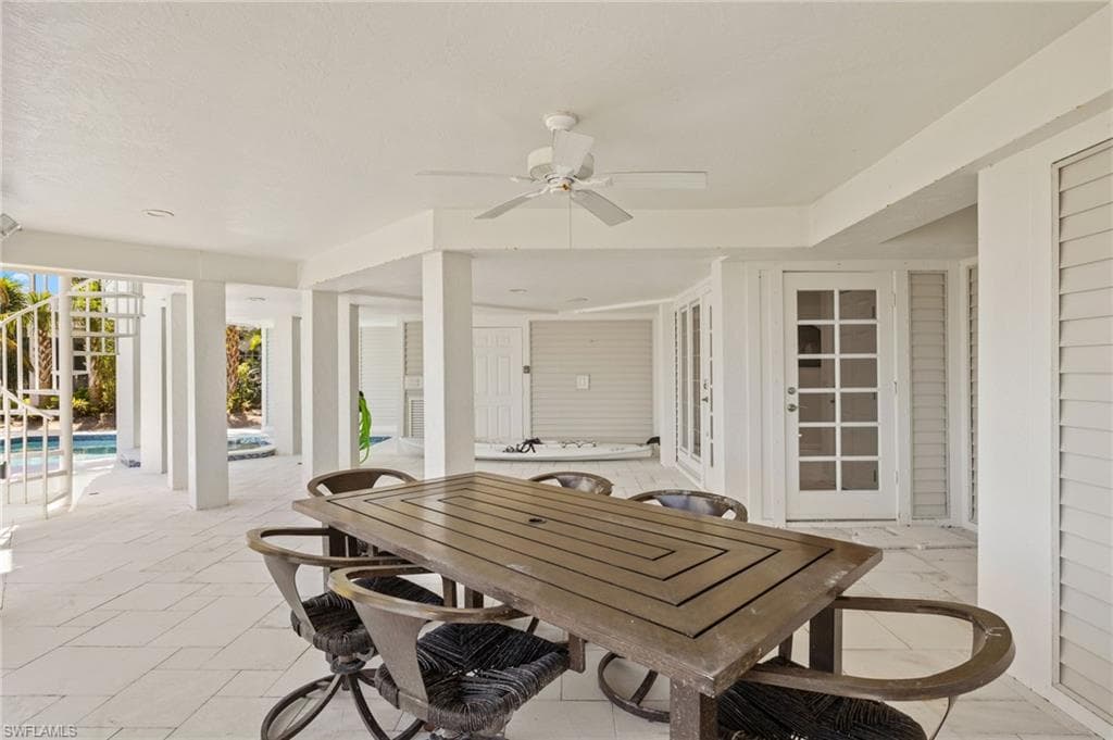 1490 Angel DR, SANIBEL FL 33957-40