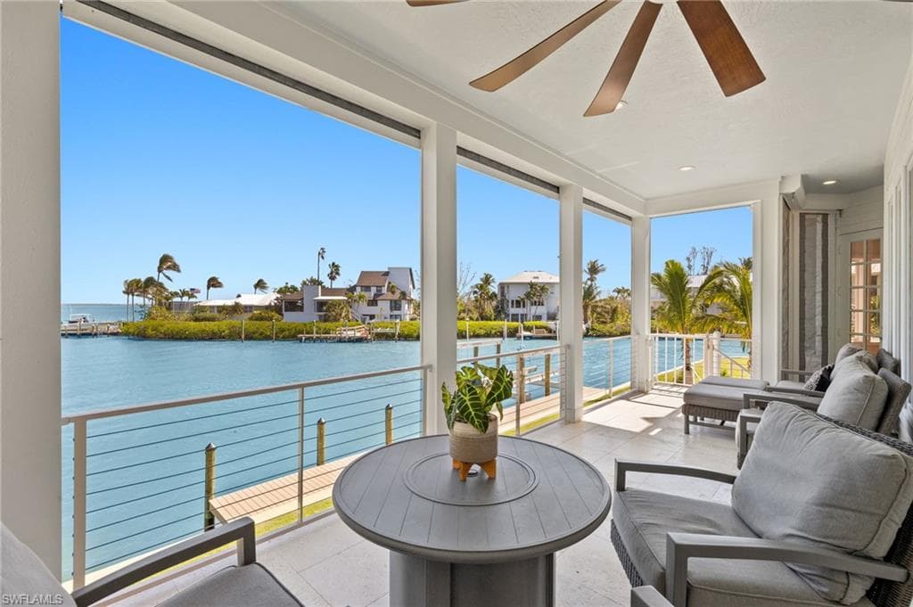 1490 Angel DR, SANIBEL FL 33957-17