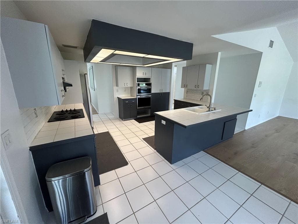 7741 Twin Eagle LN, FORT MYERS FL 33912-3