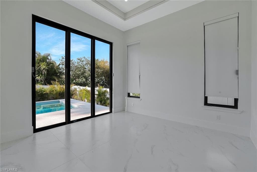 1317 Cypress Woods DR, NAPLES FL 34103-10