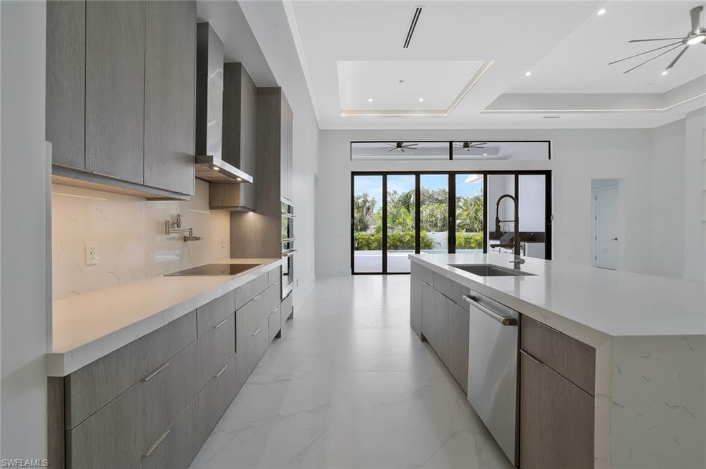 1317 Cypress Woods DR, NAPLES FL 34103-3