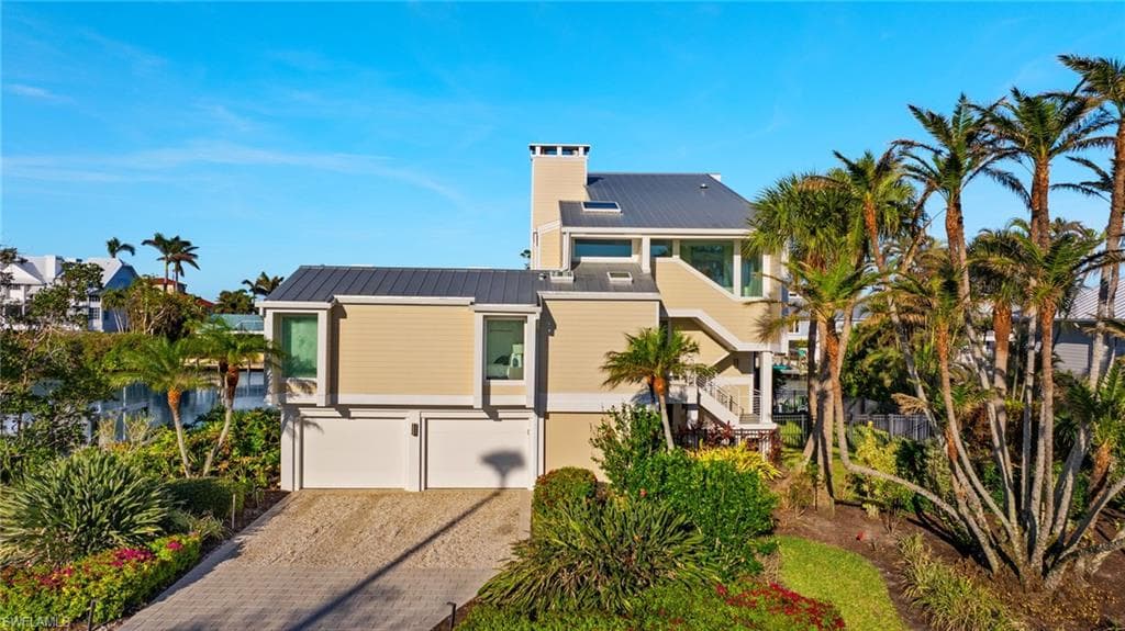 1290 Bay DR, SANIBEL FL 33957-42