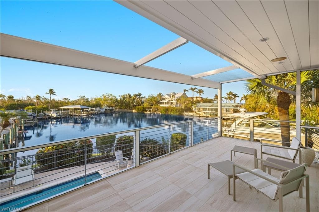 1290 Bay DR, SANIBEL FL 33957-15