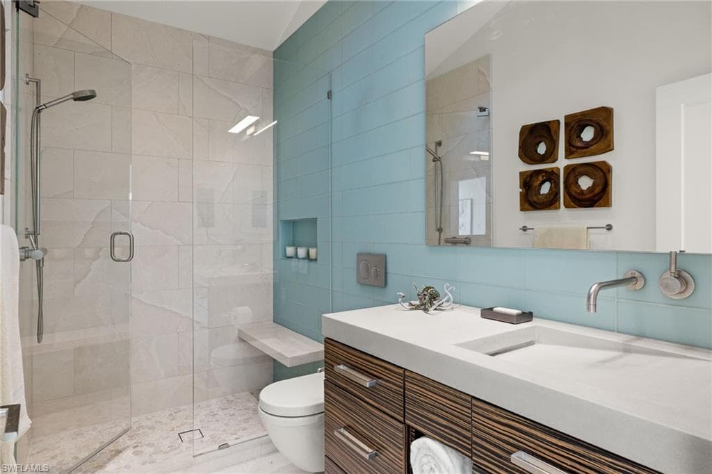 1290 Bay DR, SANIBEL FL 33957-28