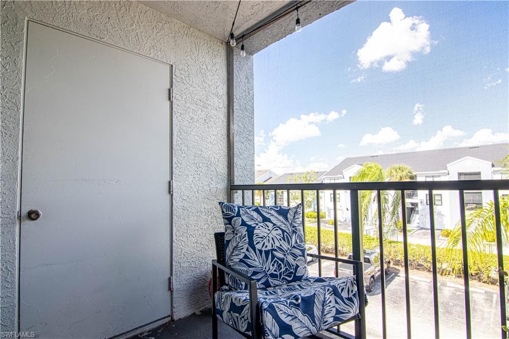 13615 Eagle Ridge DR # 1633, FORT MYERS FL 33912-27