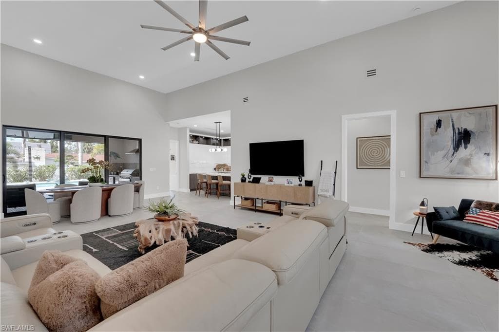 1324 Longwood DR, FORT MYERS FL 33919-12