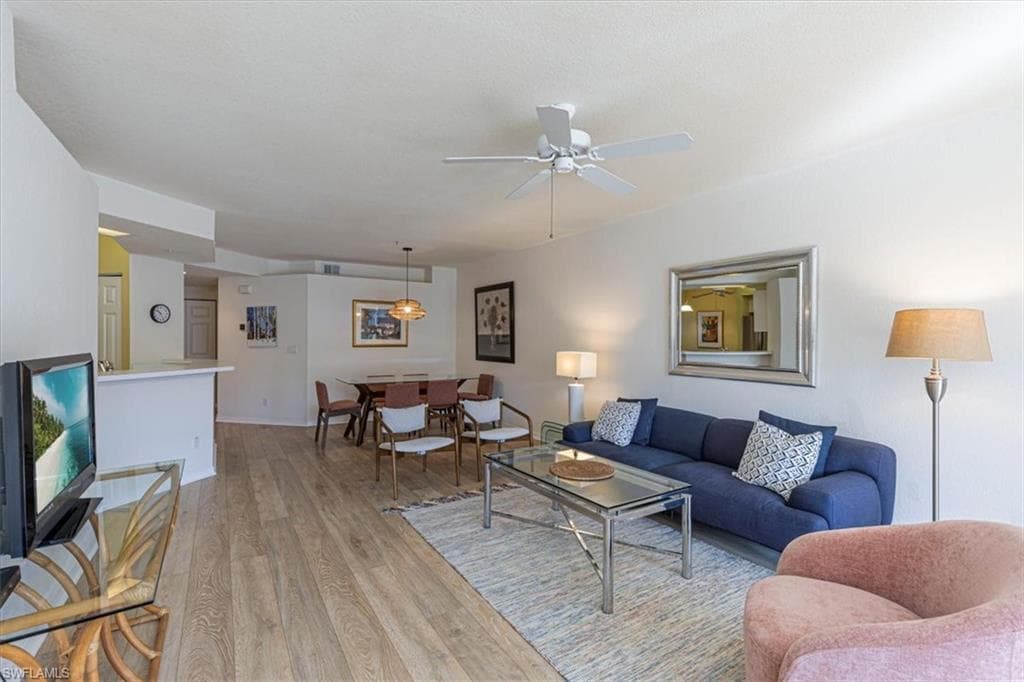 6804 Satinleaf RD S # 102, NAPLES FL 34109-6