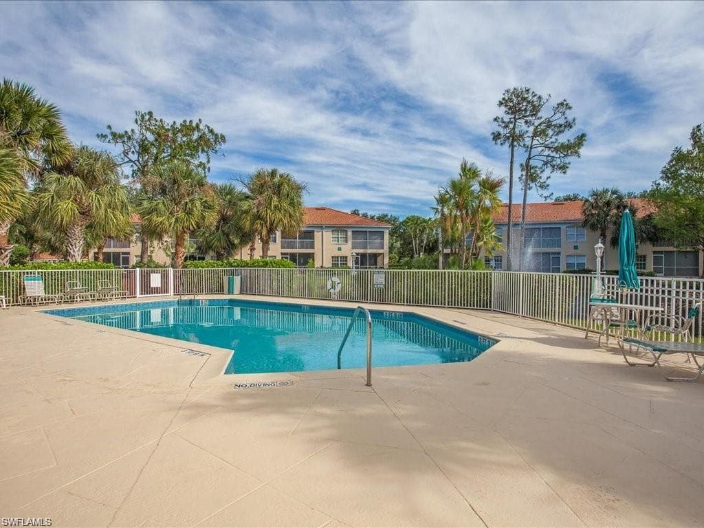 6804 Satinleaf RD S # 102, NAPLES FL 34109-30