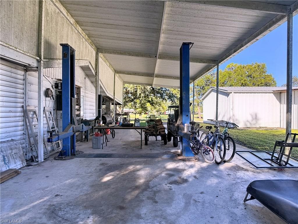 4419 Loblolly Bay RD-42